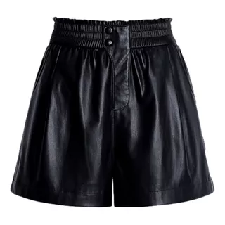 Short Preto Forrado Em Couro Pu