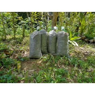 Tierra Abonada Bolsas De 10 A 12 Kilos 