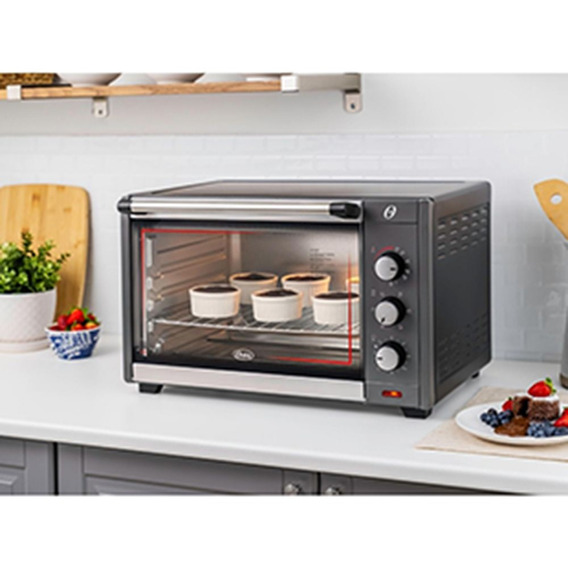 Horno Tostador Oster Con Tecnología De Convección Tssttv0045 Color Negro