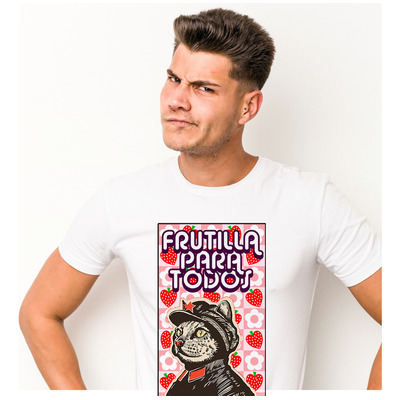 Remera El Gato Frutilla Es Un Dictador