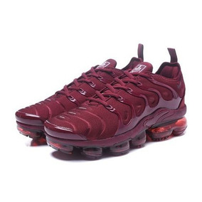vapormax plus vermelho vinho