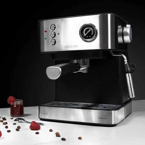 Cafetera Power Espresso Cecotec 20 Matic Professionale Color Plateado
