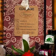 Cuaderno Anillado A5 Floral Lineal Guinda- 80 Hojas 