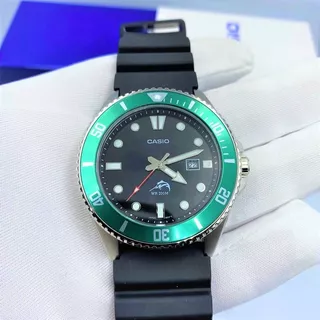Reloj Casio Wr Marlin Date Amdv106b1a Original Color De La Correa Negro Color Del Bisel Verde Color Del Fondo Negro
