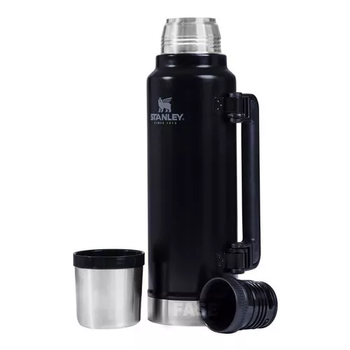 Termo Stanley Classic 940ml con tapón cebador - Negro — Aventureros