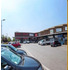 Local En Strip Center
