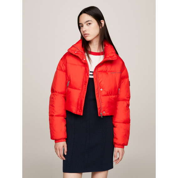 Parka Acolchada Cropped Con Logo Rojo Tommy Jeans