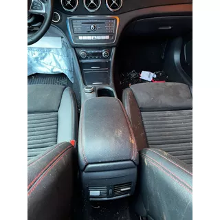 Console Mercedes Benz Gla 250 2019