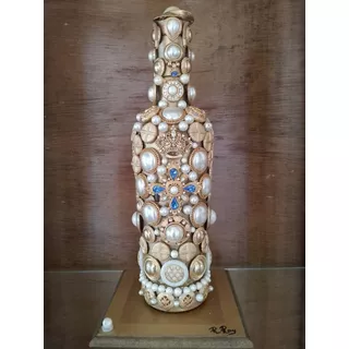 Botella Decorada Por Roberto Jeremias En 24kt Cristales