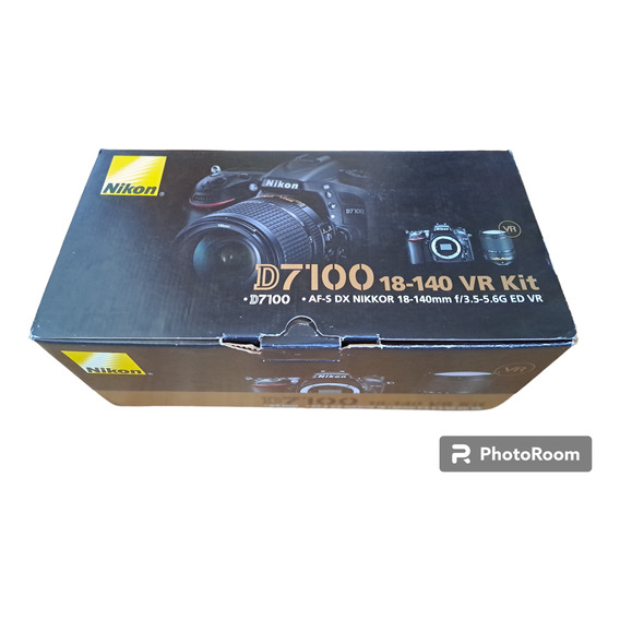 Caja Del Kit D7100 18-140vr
