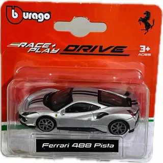 Burago Ferrari 488 Pista Plateado Race + Play 1:64 | 2023