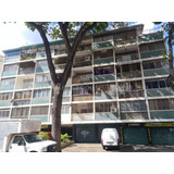 Apartamento En Alquiler, Urb. Colinas De Bello Monte