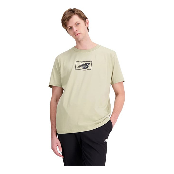 Remera New Balance Essentials De Hombre - Mt33512fug Enjoy