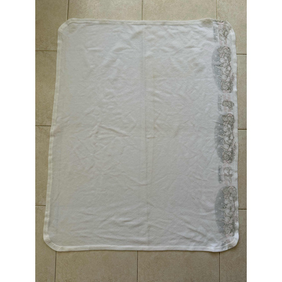 Manta Para Bebe Suavecita. Impecable. 73 Cm De Ancho X 90 Cm