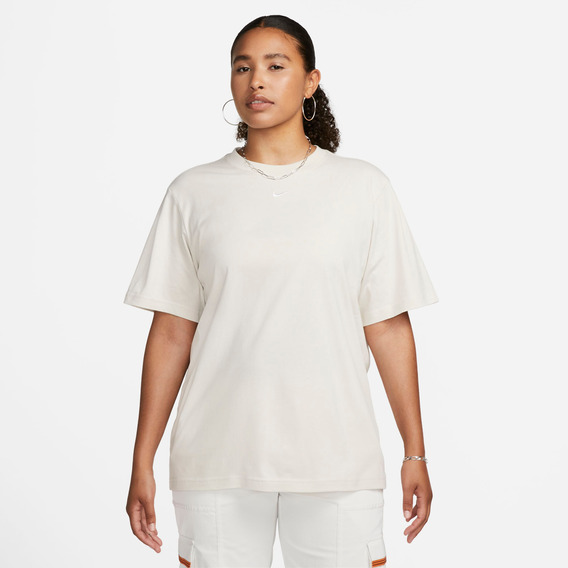 Remera Para Mujer Nike Sportswear Essential Marrón