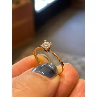 Luli Anillo Solitario Compromiso Clásico Circonia Oro 18k