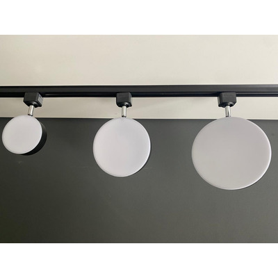 Modulo Panel Movil Elton Xl Negro 30w Para Riel Tracker Cie