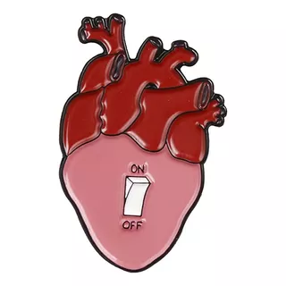 Pin Broche Metálico Corazón Anatómico Varios Modelos Esmalte