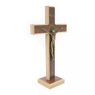 Crucifixo Mesa 25cm Medalha De São Bento Cristo Em Metal