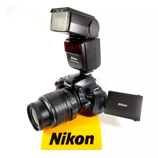 Câmera Nikon D5100 Kit Lente 18-55 + Flash (ótimo Estado)