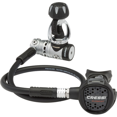 Regulador Cressi Ac25g Xs Compact Proceso Int Para Buceo Color Negro