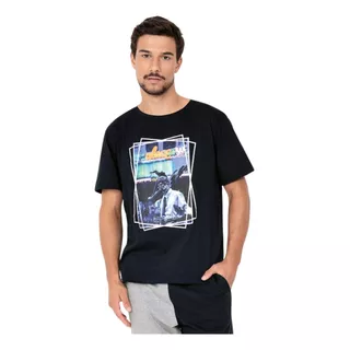 Camiseta Masculina Preta Com Estampa Frontal Doce T-shirt