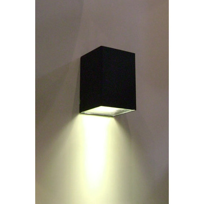 Aplique Unidireccional Iluminacion Exterior Apto Led Gu10 Negro