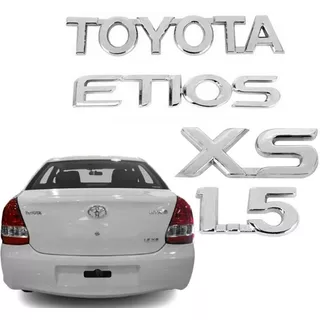 Kit Emblema Traseiro Nome Etios + Toyota + Xs + 1.5 Cromado