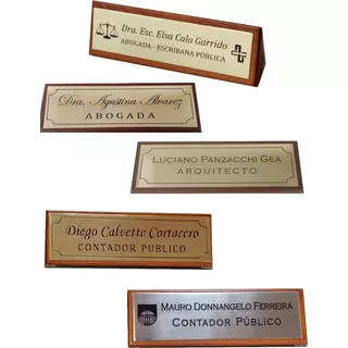 Placa  En Bronce Grabada Para Escritorio