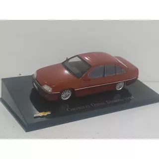 Miniatura Chevrolet Collection Omega Diamond 1994 1:43