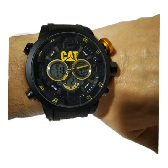 Reloj De Pulsera Análogo/digital Uso Rudo Cat Color de la correa Negro Color del fondo Negro