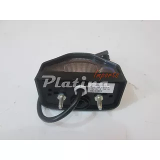 Luz De Placa Renault Master Caminhão Chassis 2.5 2005 2006 2007 2008 2009 2010 2011 2012 2013 - 7700353021