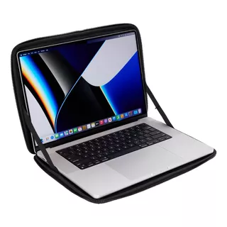 Funda Rígida Thule Para Macbook Pro 16  Negra.