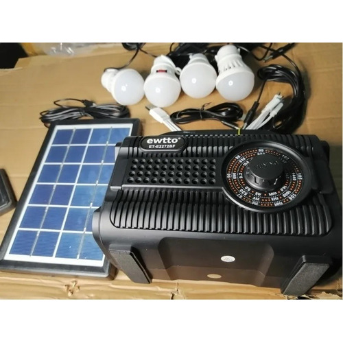 Kit Solar Portátil + Panel Solar + 4 Focos + Radio Fm Bt