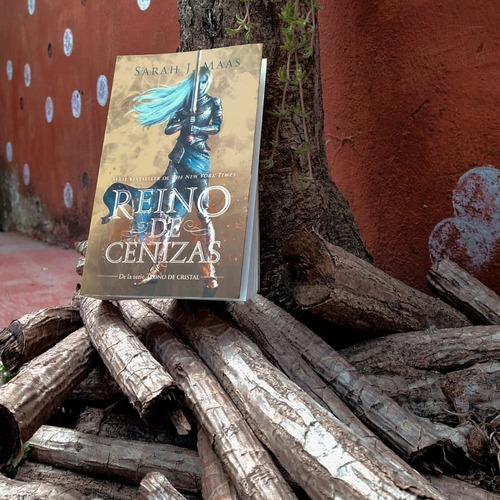 Reino De Cenizas - Sarah Maas