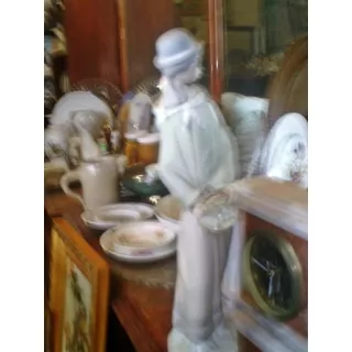 Figura Porcelana Lladro #4658 Boliviana Acabado Mate En Perf