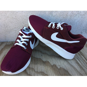 tenis nike guindas