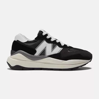 Zapatillas New Balance 5740 Color Black/sea Salt/white - Adulto 34 Ar