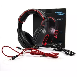 Auriculares Gamer Sades Sa818 Red Micrófono Pc Ps4 Celular Color Negro/rojo