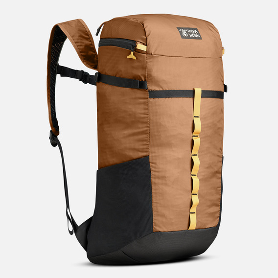 Mochila Unisex Peso Pluma 25l Camel Haka-honu