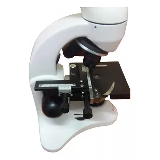 Microscopio Didáctico Modelo Xsp 45 Con Carro  O Charriot