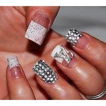 Uñas 10 Dijes Paris Pedreria Estrella Swaroski Louis Vuitton