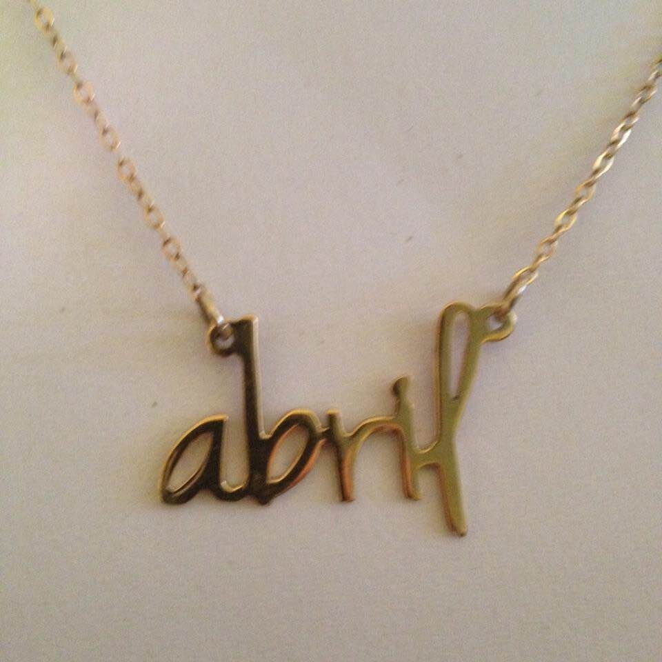 cadenas con nombre chapa de oro abril tu nombre en dije con cadena chapa de oro 950 00 cadenas con nombre chapa de oro abril tu nombre en dije con cadena chapa de oro 950 00