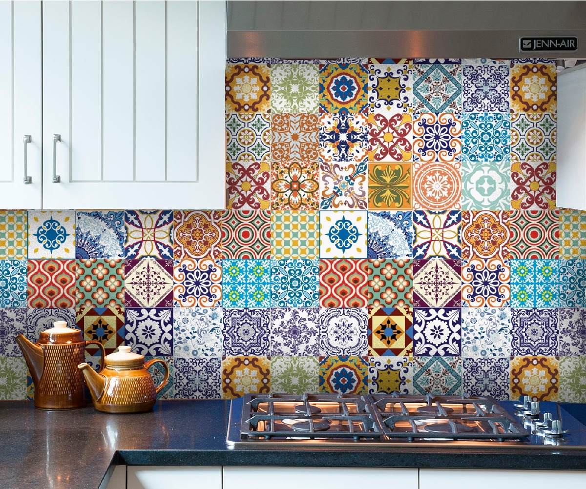Adesivo de azulejo português na cozinha