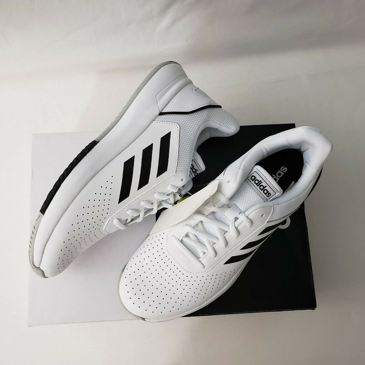 adidas courtsmash white