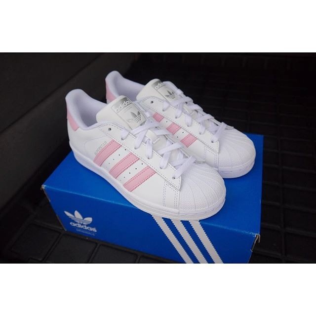 adidas superstar rosa palo y blanco