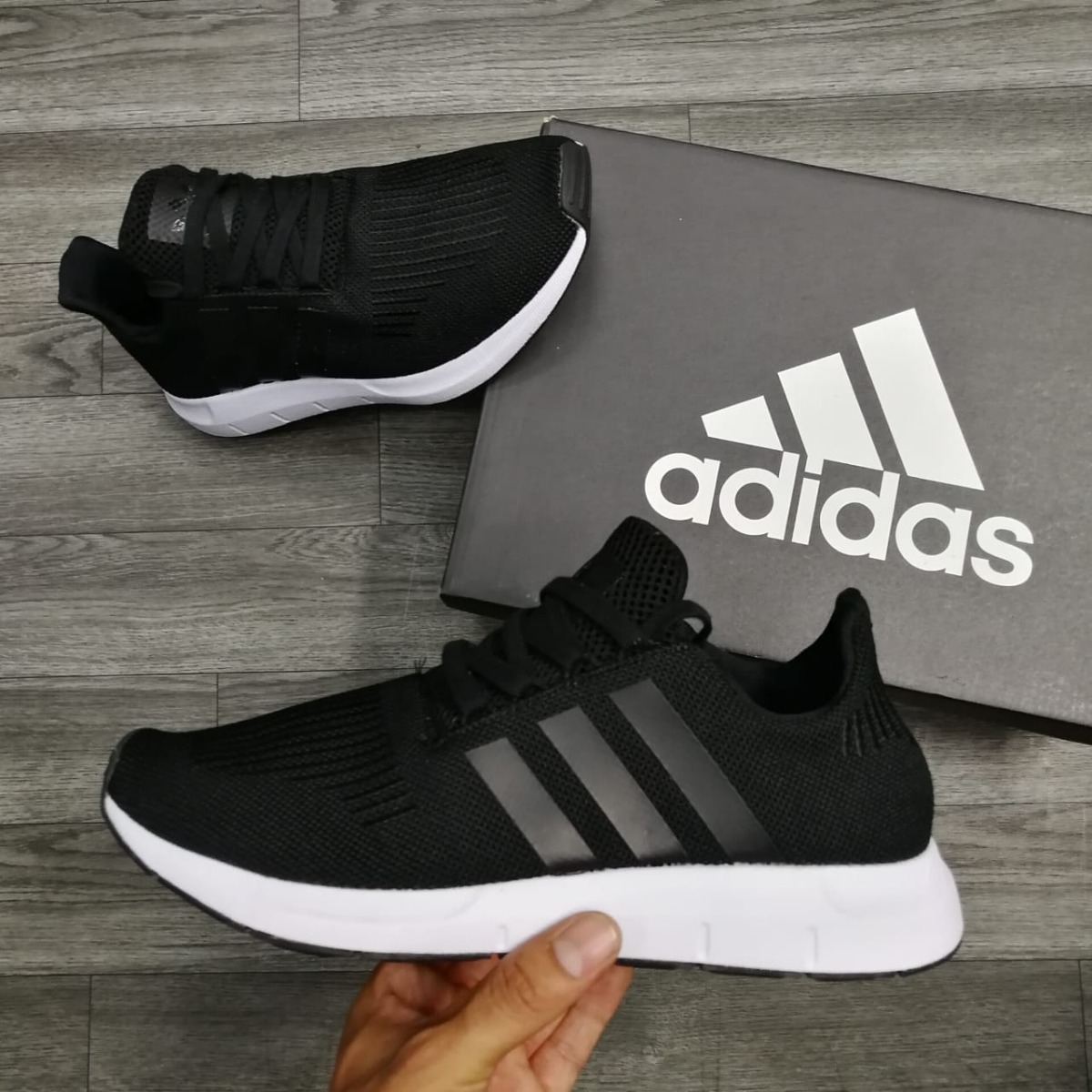 adidas negros 2018