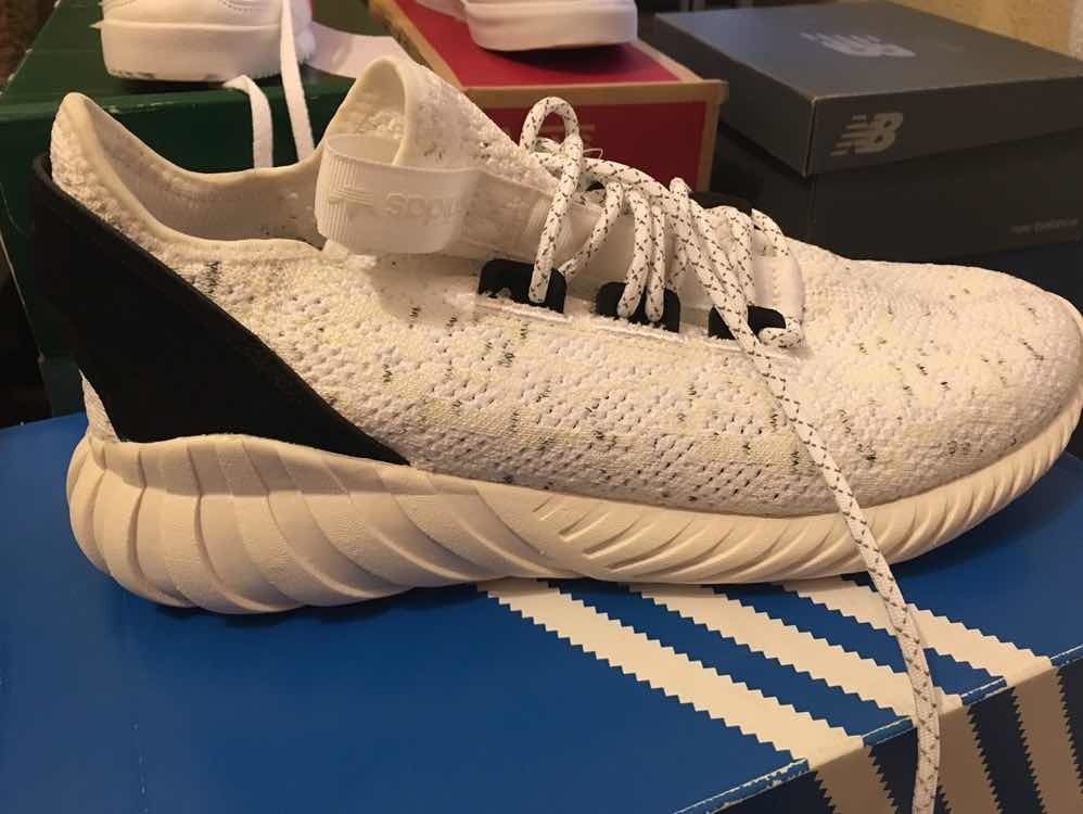 {keywor d} adidas tubular doom sock hombres