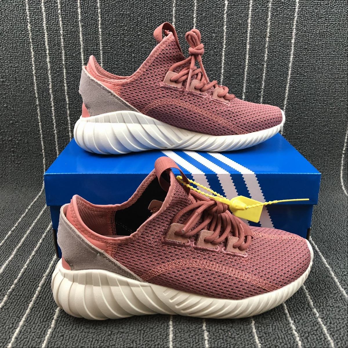 adidas tubular 39 adidas tubular 39