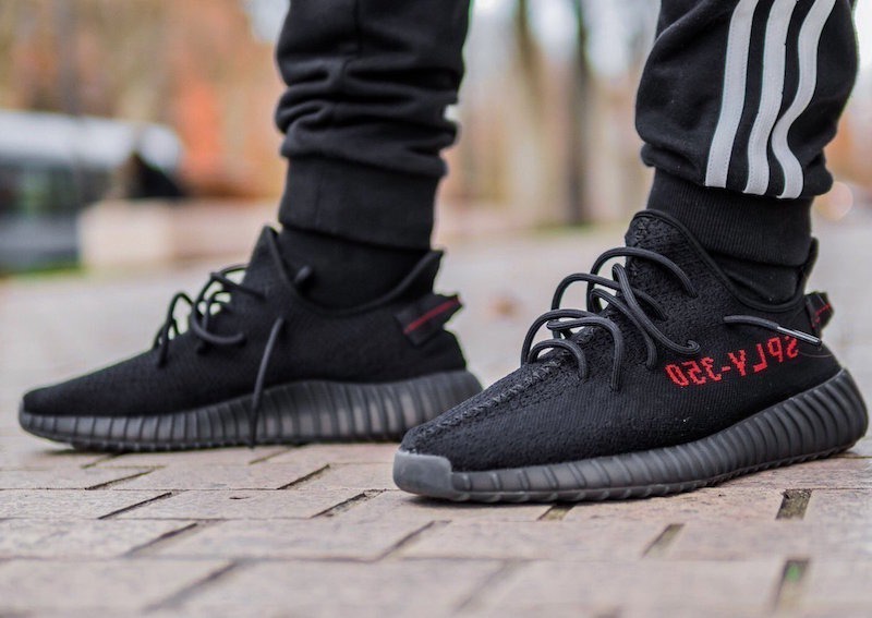 yeezy boost 350 negro